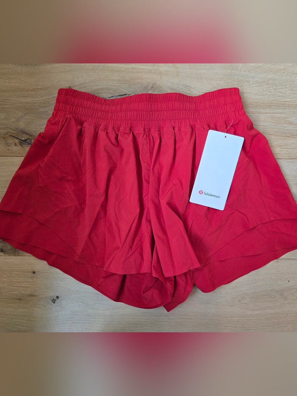 Lululemon Shake It Out High-Rise Running Short 2.5" Size M Oxford Red